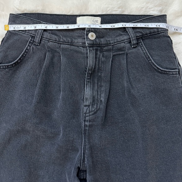 Current/Elliott Pleated Ancle Cropped High Rise Gravity Washed Black Jeans - 28 - Picture 10 of 13